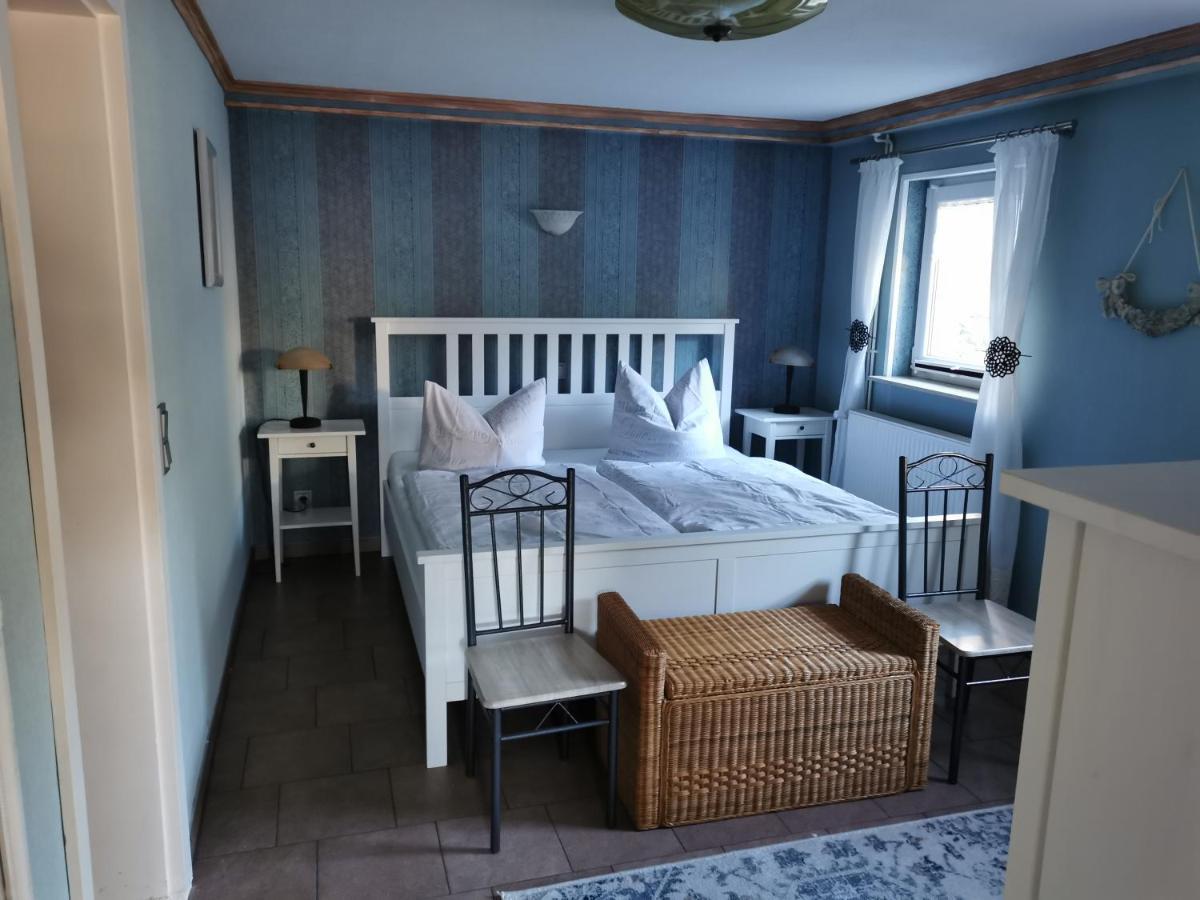 Casa Hibiscus Apartment Путбус Екстериор снимка